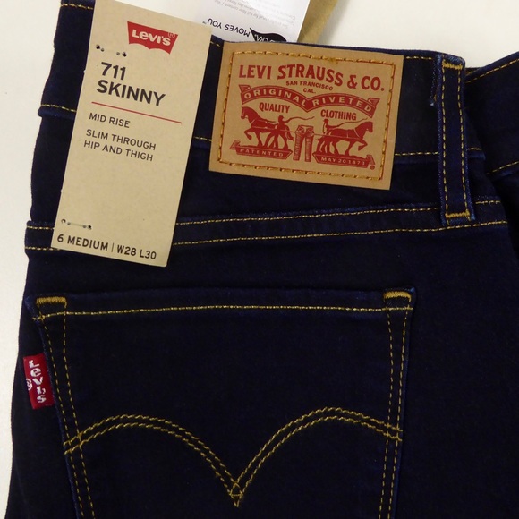 Levi’s 711 Skinny Stretch Lycra Denim Jeans Sculpt 4-Way Stretch NWT - Picture 4 of 7